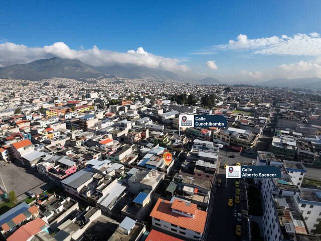 Casa de dos o más pisos para Venta en Quito - 5